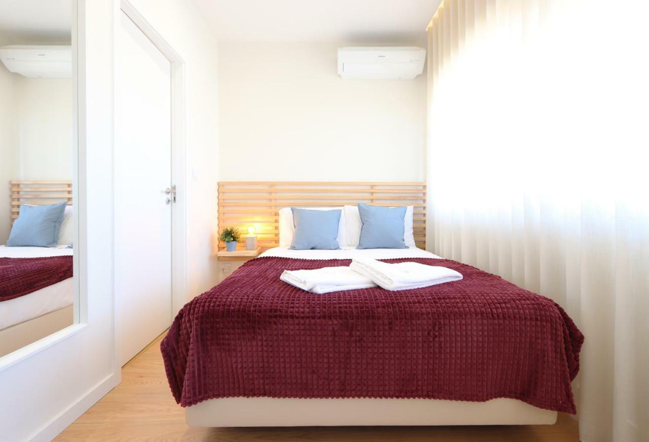 HM - Living Batalha Square 1 Appartamento OOporto Esterno foto