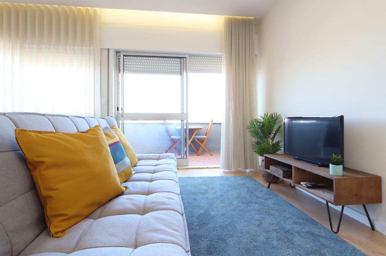 HM - Living Batalha Square 1 Appartamento OOporto Esterno foto