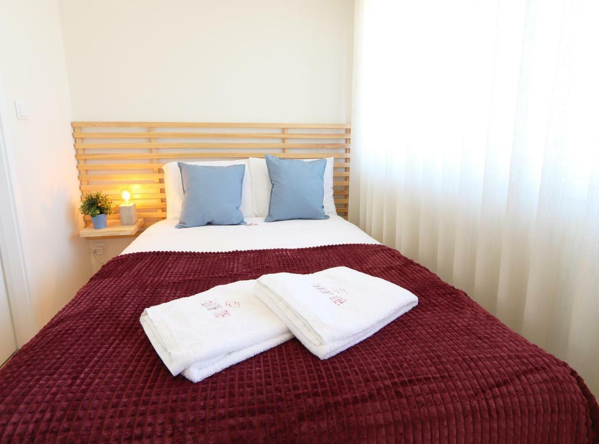 HM - Living Batalha Square 1 Appartamento OOporto Esterno foto